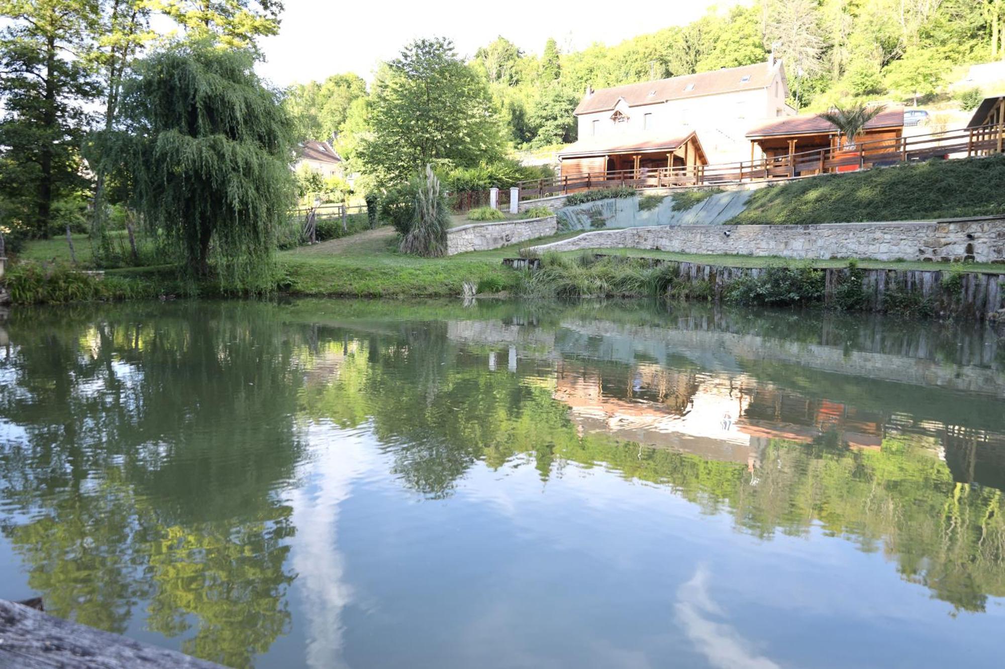 Les Chalets Du Marais Saint-Pierre-Aigle Eksteriør billede
